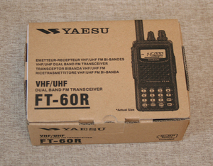 Портативная рация Yaesu FT-60R, фото 3