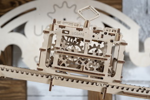 Механический деревянный конструктор Ugears Трамвай, фото 23