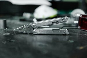 Мультитул Leatherman FREE P2 с нейлоновым чехлом, фото 5