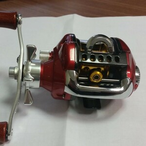 Катушка мультипликаторная DAIWA Smak Red Tune 100HL, фото 2
