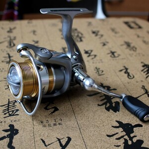 Катушка безынерционная DAIWA Crest 2500 (12), фото 2