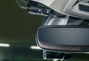 Автомобильный видеорегистратор Blackvue DR750X-2CH IR Plus, фото 3