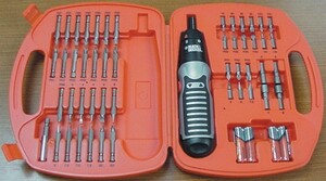 Набор инструментов автомобильный Black & Decker A7071 (54 предмета, аккумуляторная отвертка), фото 2