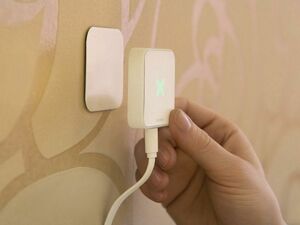 Комплект чехла и настенного зарядного устройства XVIDA iPhone 7 Charging Home Kit, белая док-станция, фото 4