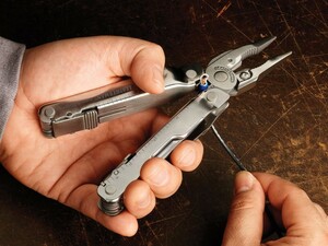 Мультитул Leatherman SuperTool 300, 19 функций, нейлоновый чехол Molle (831148), фото 11