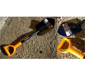 Лопата штыковая укороченная Fiskars Solid TM 131417, фото 3