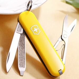 Нож-брелок Victorinox Classic, 58 мм, 7 функций, желтый, фото 8