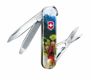 Нож-брелок Victorinox Classic LE 2020, 58 мм, 7 функций, "I Love Hiking", фото 2