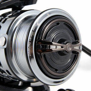 Катушка безынерционная Namazu Pro Diamond Carbon DC3000, 8+1 подш., металлическая шпуля, фото 5