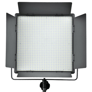 Осветитель светодиодный Godox LED1000С студийный, фото 2