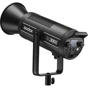 Осветитель светодиодный Godox SL300II студийный, фото 2