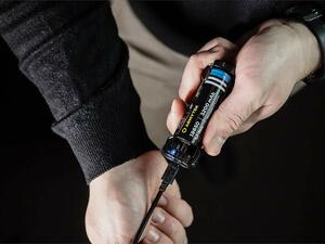 Фонарь с комплектом для тактических задач Armytek Dobermann Extended Set, холодный свет, аккумулятор 18650 Li-Ion, ЗУ, магнитное крепление, выносная кнопка, два цветных фильтра, кейс (F02005C), фото 3