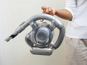 Аккумуляторный пылесос Black & Decker PD1820L с гибким шлангом, фото 9