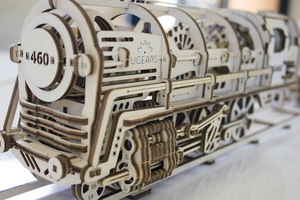 Механический деревянный конструктор Ugears Локомотив, фото 10