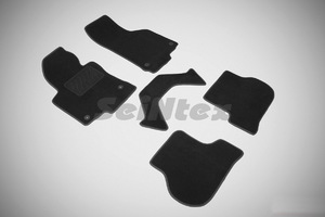 Ворсовые LUX коврики в салон Seintex для Seat Leon II 2005-2012 / Volkswagen Golf VI 2008-2016 / Skoda Octavia A5 2008-2013 (черные, 83175), фото 1