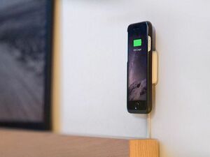 Комплект чехла и настенного зарядного устройства XVIDA iPhone 7 Charging Home Kit, белая док-станция, фото 3