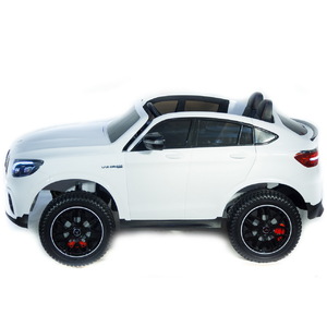 Детский электромобиль Toyland Mercedes Benz AMG GLC63 2.0 Coupe Белый, фото 5