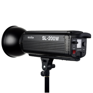Осветитель светодиодный Godox SL-200W студийный, фото 4