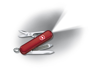 Нож-брелок Victorinox Classic SwissLite, 58 мм, 7 функций, красный, фото 1