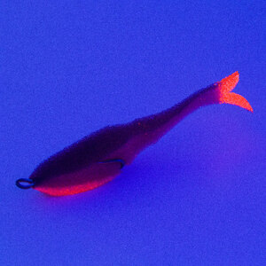 Поролоновая рыбка YAMAN Devious Minnow на двойнике, р. 105 мм, цвет 24 UV (5 шт.), фото 4