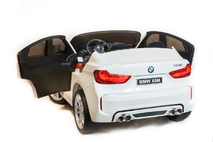 Детский автомобиль Toyland BMW X6M Белый, фото 5