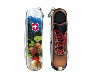 Нож-брелок Victorinox Classic LE 2020, 58 мм, 7 функций, "I Love Hiking", фото 1