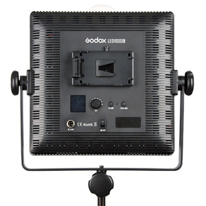 Осветитель светодиодный Godox LED1000С студийный, фото 3